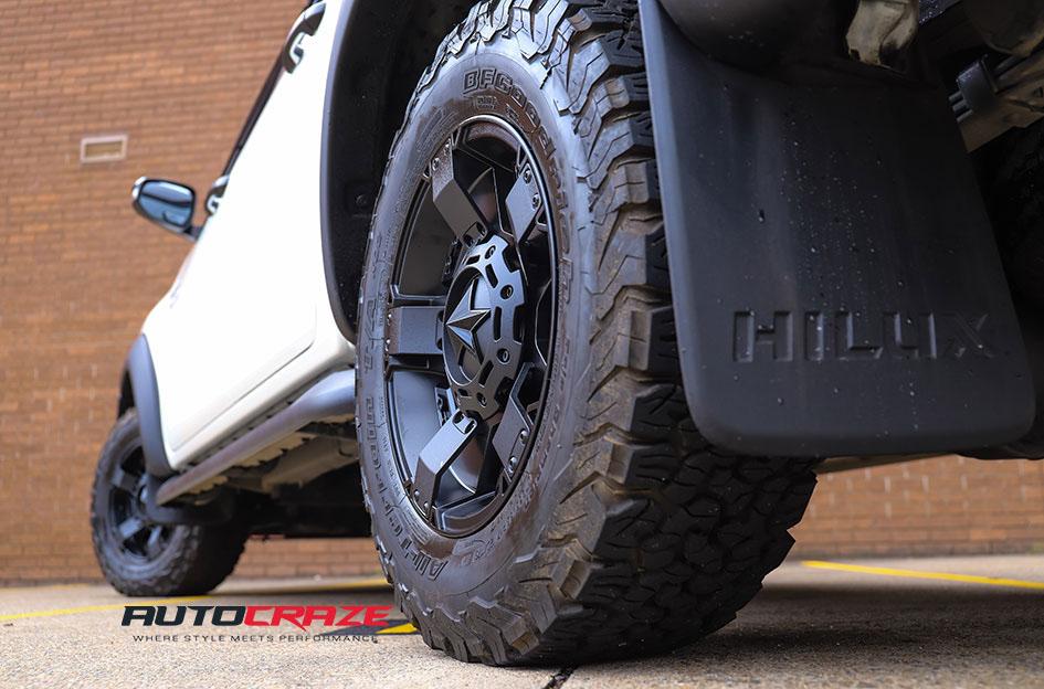 TOYOTA HILUX N80 4WD ROCKSTAR XD 2 MATTE BLACK